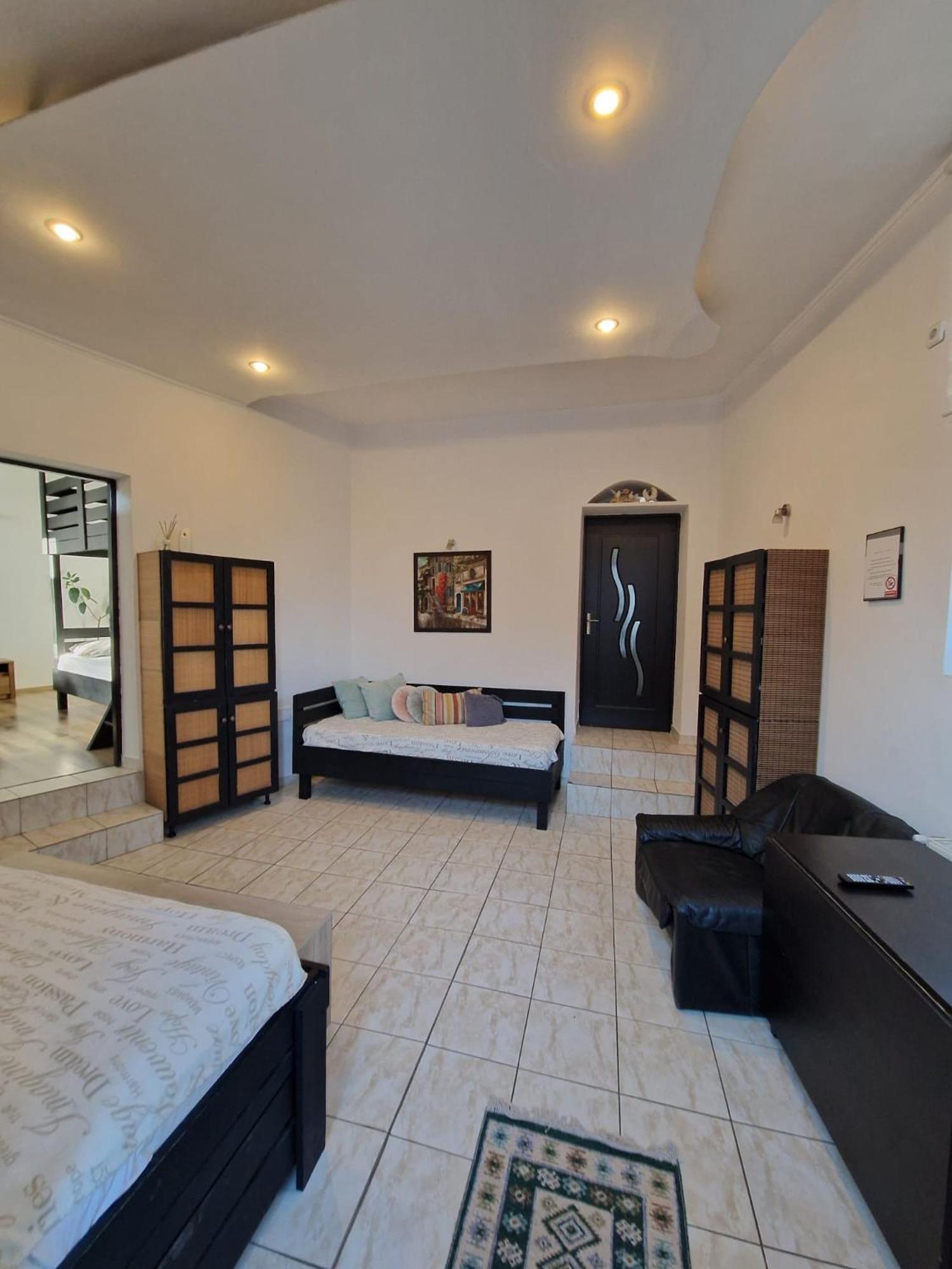 Apartament Corana Nagyvárad Kültér fotó